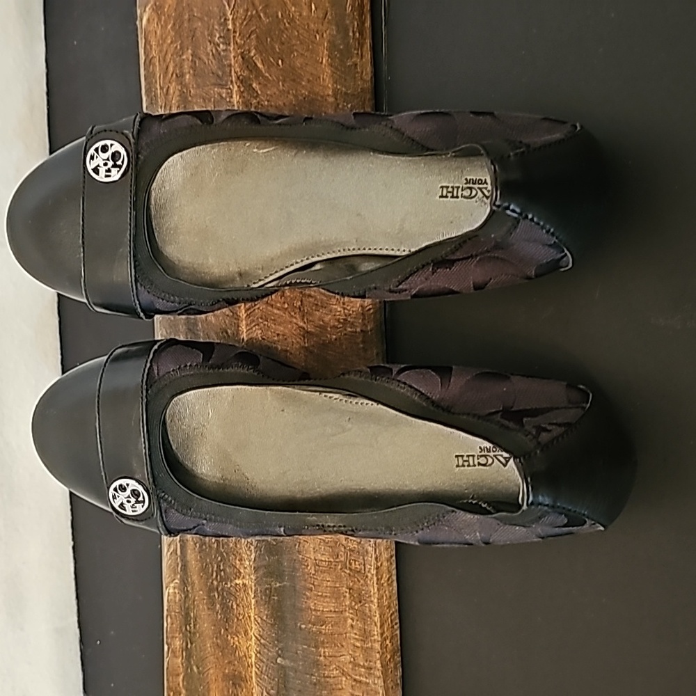 Coach Monogram Ballet Flats - Picture 5 of 7